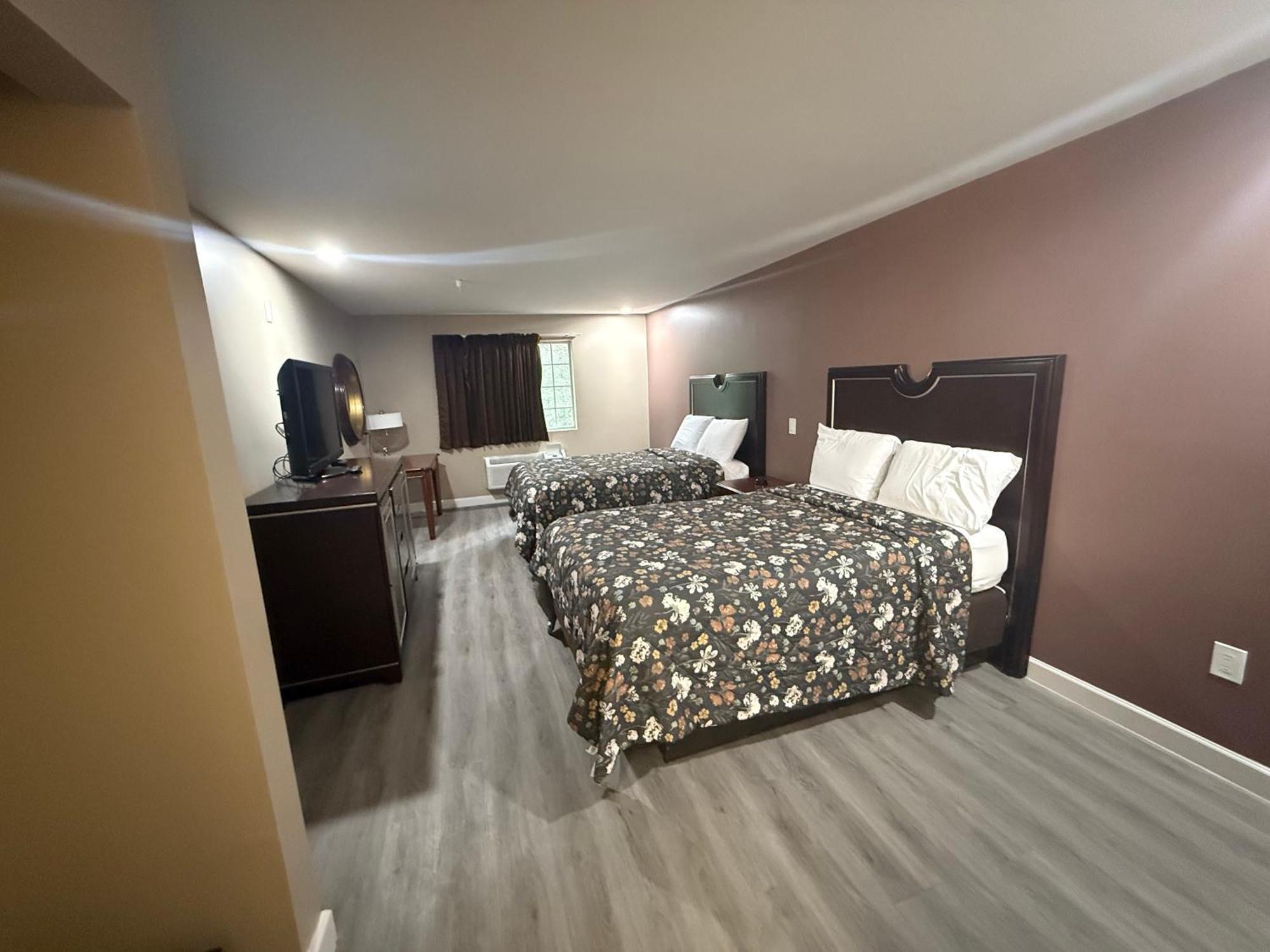 Magnolia Bay Hotel & Suites ジョーンズバラ エクステリア 写真